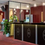 Western & Pau Aeroport 4*