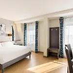 Western & Pau Aeroport 호텔 4*