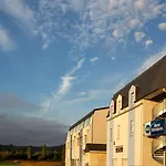 Western & Pau Aeroport