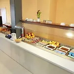 Western & Pau Aeroport