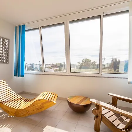 Western & Pau Aeroport Hotel 4*