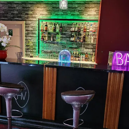 Western & Pau Aeroport Hotel 4*