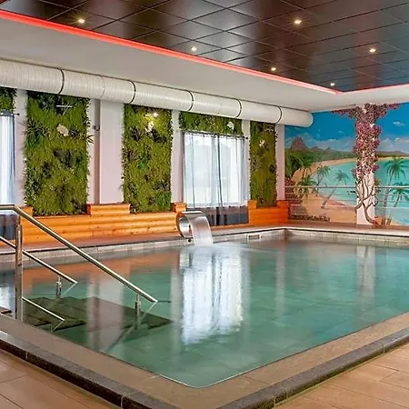 Western Hotel&spa Pau Aeroport Hotel 4*