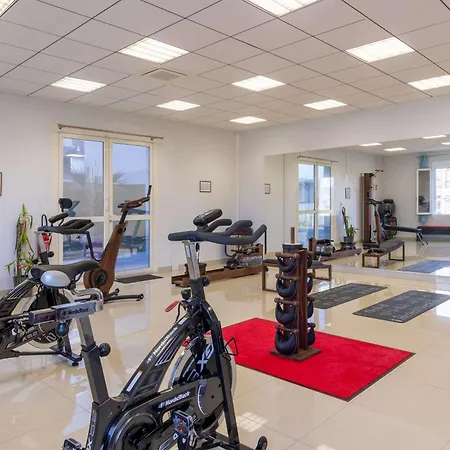 Western Hotel&spa Pau Aeroport Ex Vamcel Hotel 4*